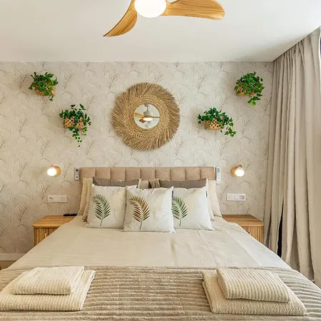 Palm & Relax - Apartament *
